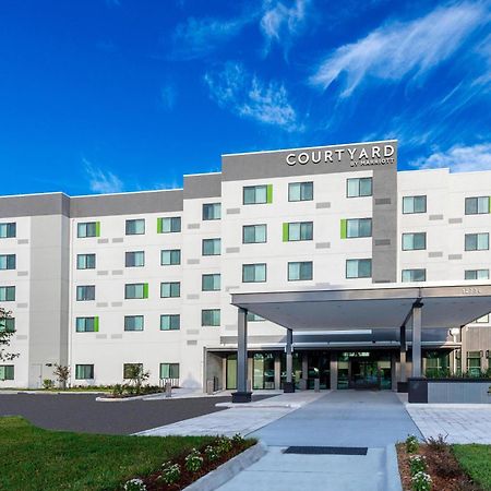 Готель Courtyard By Marriott Tampa Northwest/Veterans Expressway West Chase Екстер'єр фото